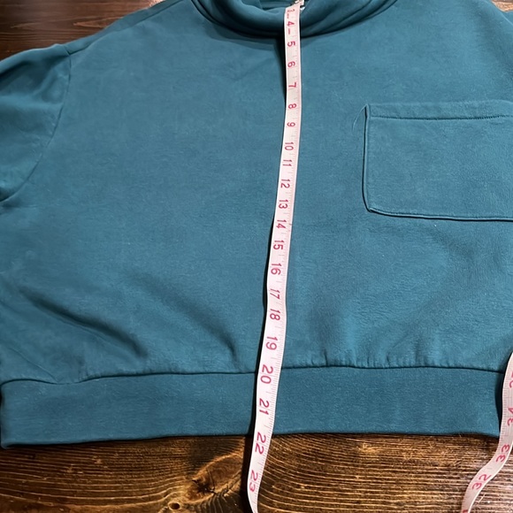 ❤️SOLD❤️Frank and Oak Green Sweatshirt - Picture 10 of 10